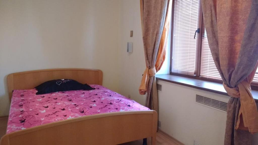 бастионная 1/36 Apartment