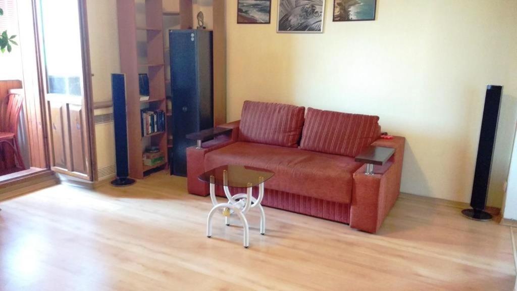 бастионная 1/36 Apartment *